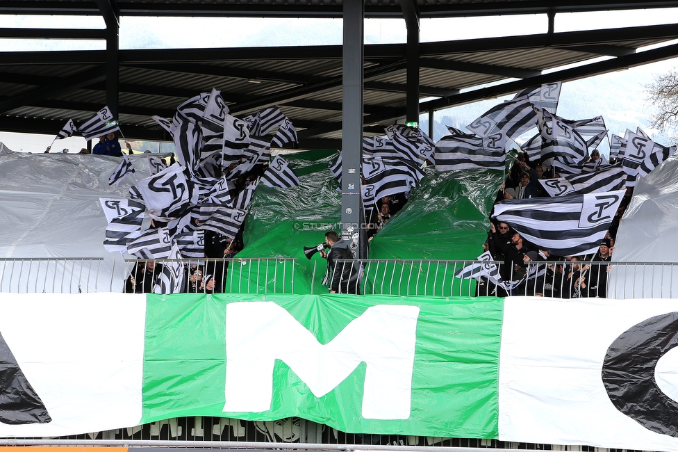 Wolfsberg - Sturm Graz
Oesterreichische Fussball Bundesliga, 25 Runde, Wolfsberger AC - SK Sturm Graz, Lavanttal Arena Wolfsberg, 03.04.2022. 

Foto zeigt Fans von Sturm mit einer Choreografie
