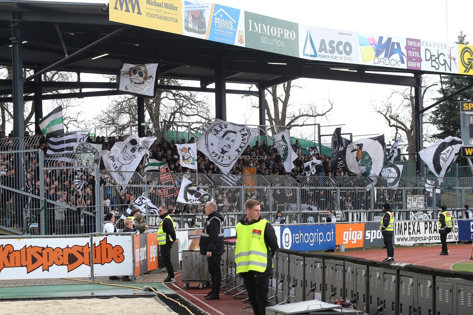 Wolfsberg - Sturm Graz
Oesterreichische Fussball Bundesliga, 25 Runde, Wolfsberger AC - SK Sturm Graz, Lavanttal Arena Wolfsberg, 03.04.2022. 

Foto zeigt Fans von Sturm
