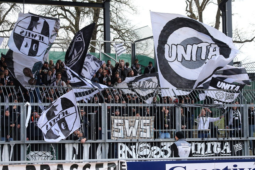 Wolfsberg - Sturm Graz
Oesterreichische Fussball Bundesliga, 25 Runde, Wolfsberger AC - SK Sturm Graz, Lavanttal Arena Wolfsberg, 03.04.2022. 

Foto zeigt Fans von Sturm
Schlüsselwörter: unita sws