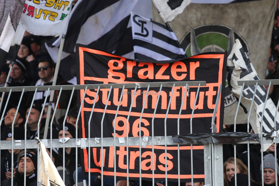 Wolfsberg - Sturm Graz
Oesterreichische Fussball Bundesliga, 25 Runde, Wolfsberger AC - SK Sturm Graz, Lavanttal Arena Wolfsberg, 03.04.2022. 

Foto zeigt Fans von Sturm
Schlüsselwörter: sturmflut