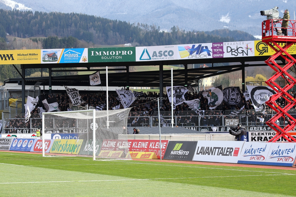 Wolfsberg - Sturm Graz
Oesterreichische Fussball Bundesliga, 25 Runde, Wolfsberger AC - SK Sturm Graz, Lavanttal Arena Wolfsberg, 03.04.2022. 

Foto zeigt Fans von Sturm
