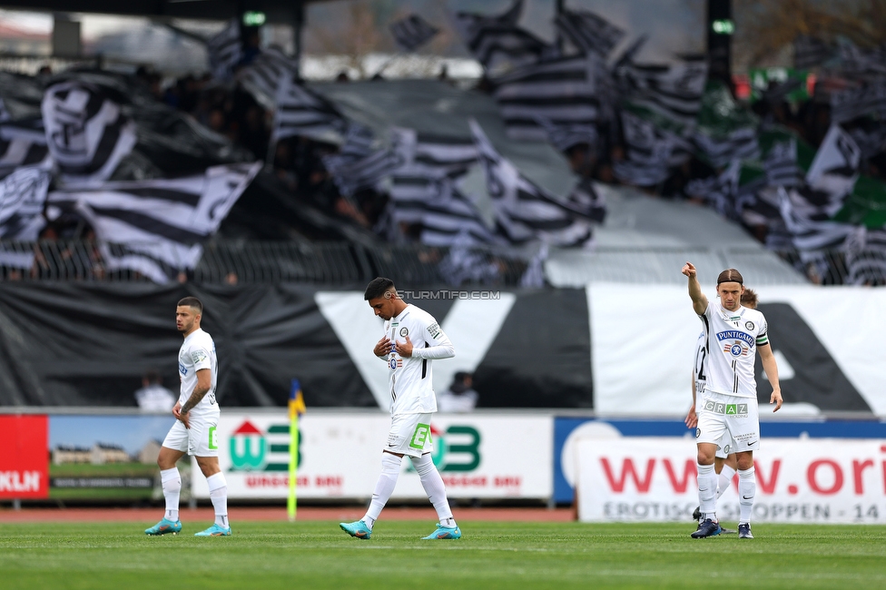 Wolfsberg - Sturm Graz
Oesterreichische Fussball Bundesliga, 25 Runde, Wolfsberger AC - SK Sturm Graz, Lavanttal Arena Wolfsberg, 03.04.2022. 

Foto zeigt Jusuf Gazibegovic (Sturm), Manprit Sarkaria (Sturm) und Stefan Hierlaender (Sturm)
