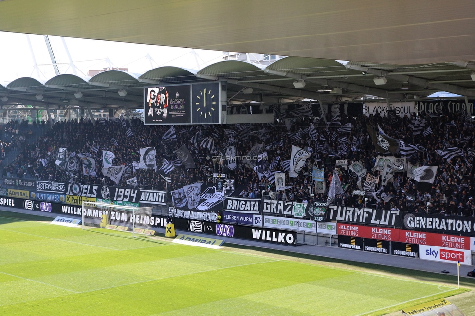 Sturm Graz - Austria Wien
Oesterreichische Fussball Bundesliga, 26. Runde, SK Sturm Graz - FK Austria Wien, Stadion Liebenau Graz, 10.04.2022. 

Foto zeigt Fans von Sturm
