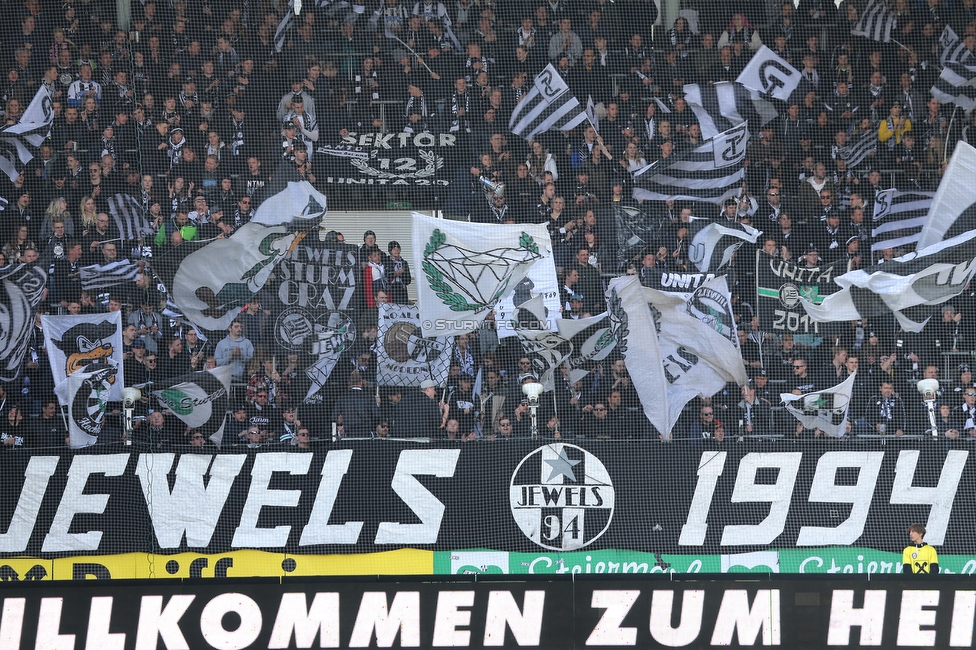 Sturm Graz - Austria Wien
Oesterreichische Fussball Bundesliga, 26. Runde, SK Sturm Graz - FK Austria Wien, Stadion Liebenau Graz, 10.04.2022. 

Foto zeigt Fans von Sturm
