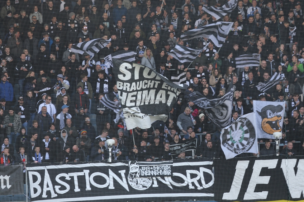 Sturm Graz - Austria Wien
Oesterreichische Fussball Bundesliga, 26. Runde, SK Sturm Graz - FK Austria Wien, Stadion Liebenau Graz, 10.04.2022. 

Foto zeigt Fans von Sturm
