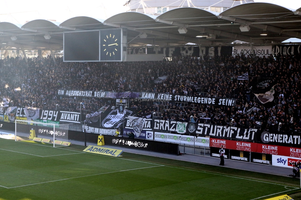 Sturm Graz - Austria Wien
Oesterreichische Fussball Bundesliga, 26. Runde, SK Sturm Graz - FK Austria Wien, Stadion Liebenau Graz, 10.04.2022. 

Foto zeigt Fans von Sturm mit einem Spruchband
