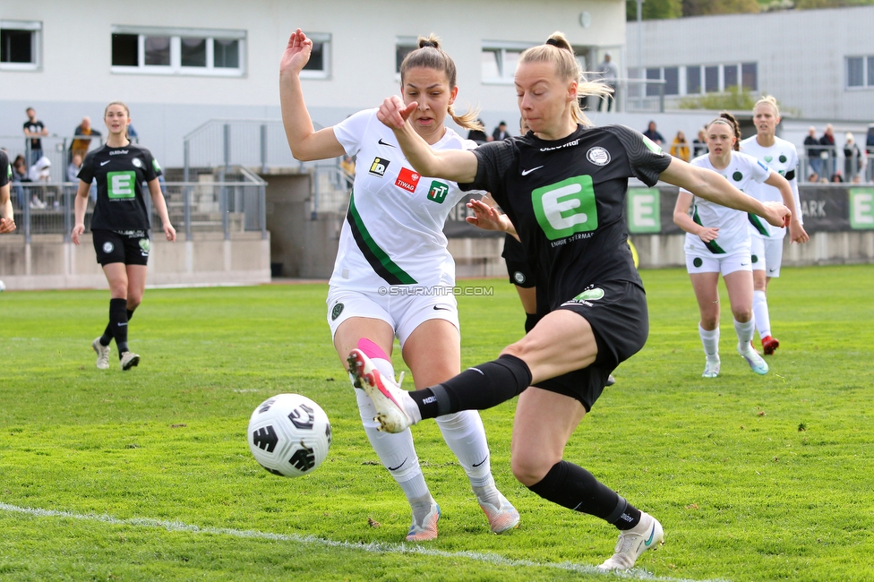 Sturm Damen - Innsbruck Frauen
OEFB Frauen Bundesliga, 13. Runde, SK Sturm Graz Damen - FC Wacker Innsbruck Frauen, Trainingszentrum Messendorf, Graz, 14.04.2022. 

Foto zeigt Sophie Hillebrand (Sturm Damen)
