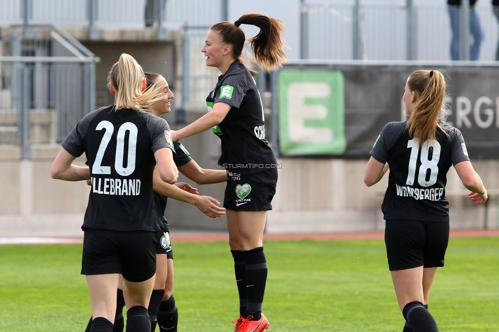 Sturm Damen - Innsbruck Frauen
OEFB Frauen Bundesliga, 13. Runde, SK Sturm Graz Damen - FC Wacker Innsbruck Frauen, Trainingszentrum Messendorf, Graz, 14.04.2022. 

Foto zeigt Sophie Hillebrand (Sturm Damen), Andrea Glibo (Sturm Damen) und Annabel Schasching (Sturm Damen)
Schlüsselwörter: torjubel