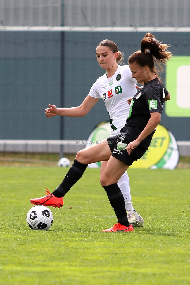 Sturm Damen - Innsbruck Frauen
OEFB Frauen Bundesliga, 13. Runde, SK Sturm Graz Damen - FC Wacker Innsbruck Frauen, Trainingszentrum Messendorf, Graz, 14.04.2022. 

Foto zeigt Annabel Schasching (Sturm Damen)
