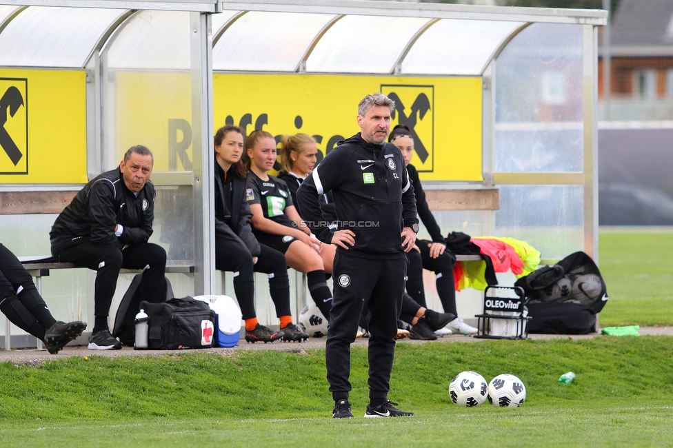 Sturm Damen - Innsbruck Frauen
OEFB Frauen Bundesliga, 13. Runde, SK Sturm Graz Damen - FC Wacker Innsbruck Frauen, Trainingszentrum Messendorf, Graz, 14.04.2022. 

Foto zeigt Christian Lang (Cheftrainer Sturm Damen)
