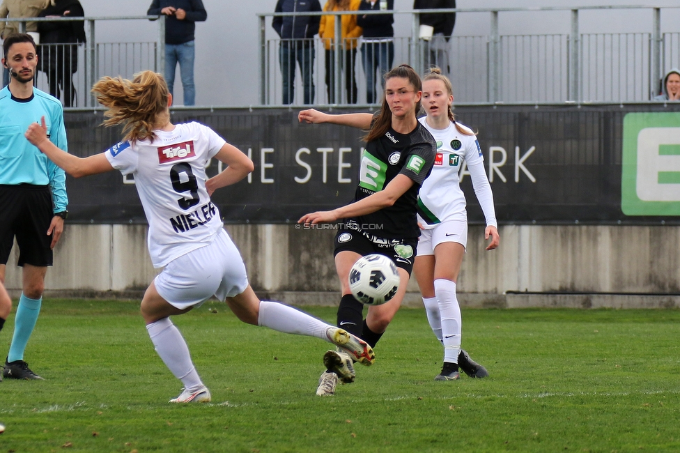 Sturm Damen - Innsbruck Frauen
OEFB Frauen Bundesliga, 13. Runde, SK Sturm Graz Damen - FC Wacker Innsbruck Frauen, Trainingszentrum Messendorf, Graz, 14.04.2022. 

Foto zeigt Anna Malle (Sturm Damen)
