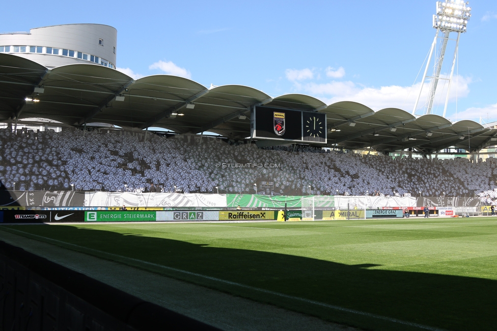 Sturm Graz - Rapid Wien
Oesterreichische Fussball Bundesliga, 27. Runde, SK Sturm Graz - SK Rapid Wien, Stadion Liebenau Graz, 17.04.2022. 

Foto zeigt Fans von Sturm mit einer Choreografie
