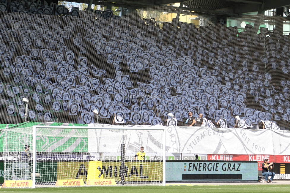 Sturm Graz - Rapid Wien
Oesterreichische Fussball Bundesliga, 27. Runde, SK Sturm Graz - SK Rapid Wien, Stadion Liebenau Graz, 17.04.2022. 

Foto zeigt Fans von Sturm mit einer Choreografie
