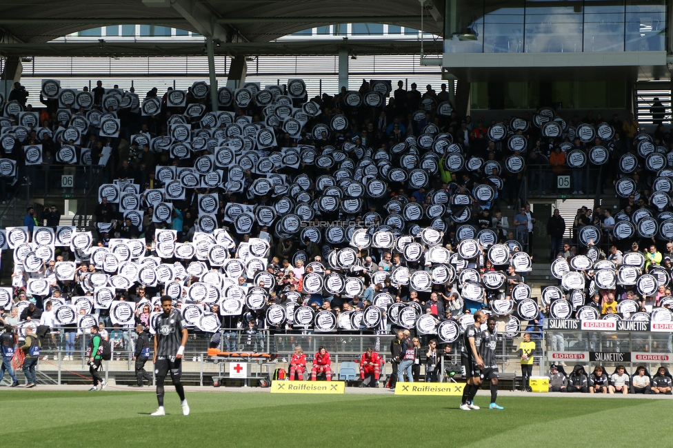 Sturm Graz - Rapid Wien
Oesterreichische Fussball Bundesliga, 27. Runde, SK Sturm Graz - SK Rapid Wien, Stadion Liebenau Graz, 17.04.2022. 

Foto zeigt Fans von Sturm mit einer Choreografie
