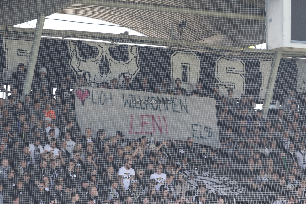 Sturm Graz - Rapid Wien
Oesterreichische Fussball Bundesliga, 27. Runde, SK Sturm Graz - SK Rapid Wien, Stadion Liebenau Graz, 17.04.2022. 

Foto zeigt Fans von Sturm mit einem Spruchband
Schlüsselwörter: extrema baby