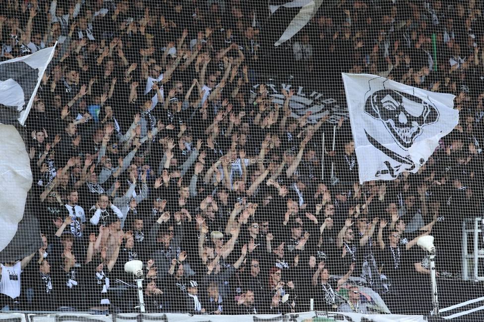 Sturm Graz - Rapid Wien
Oesterreichische Fussball Bundesliga, 27. Runde, SK Sturm Graz - SK Rapid Wien, Stadion Liebenau Graz, 17.04.2022. 

Foto zeigt Fans von Sturm
