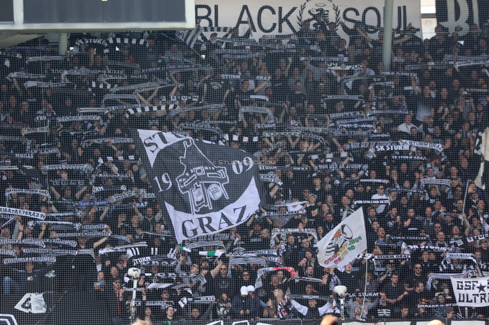 Sturm Graz - Rapid Wien
Oesterreichische Fussball Bundesliga, 27. Runde, SK Sturm Graz - SK Rapid Wien, Stadion Liebenau Graz, 17.04.2022. 

Foto zeigt Fans von Sturm
Schlüsselwörter: schals