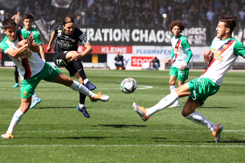 Sturm Graz - Rapid Wien
Oesterreichische Fussball Bundesliga, 27. Runde, SK Sturm Graz - SK Rapid Wien, Stadion Liebenau Graz, 17.04.2022. 

Foto zeigt Stefan Hierlaender (Sturm)
