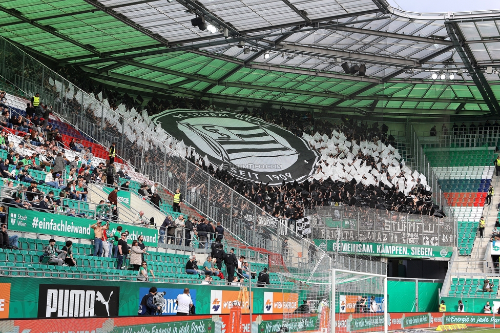 Rapid Wien - Sturm Graz
Oesterreichische Fussball Bundesliga, 28. Runde, SK Rapid Wien - SK Sturm Graz, Weststadion Wien, 24.04.2022. 

Foto zeigt Fans von Sturm mit einer Choreografie
