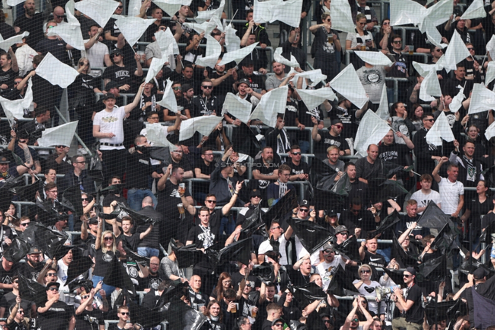 Rapid Wien - Sturm Graz
Oesterreichische Fussball Bundesliga, 28. Runde, SK Rapid Wien - SK Sturm Graz, Weststadion Wien, 24.04.2022. 

Foto zeigt Fans von Sturm mit einer Choreografie
