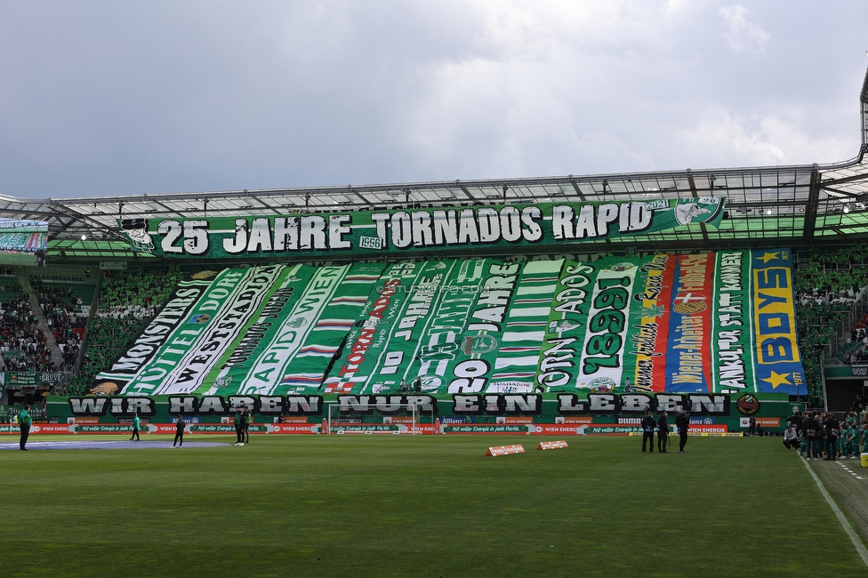 Rapid Wien - Sturm Graz
Oesterreichische Fussball Bundesliga, 28. Runde, SK Rapid Wien - SK Sturm Graz, Weststadion Wien, 24.04.2022. 

Foto zeigt Fans von Rapid mit einer Choreografie
