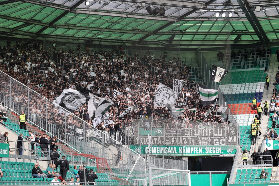 Rapid Wien - Sturm Graz
Oesterreichische Fussball Bundesliga, 28. Runde, SK Rapid Wien - SK Sturm Graz, Weststadion Wien, 24.04.2022. 

Foto zeigt Fans von Sturm
