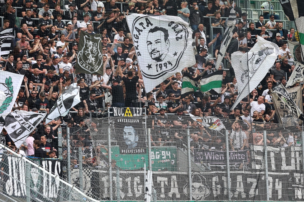 Rapid Wien - Sturm Graz
Oesterreichische Fussball Bundesliga, 28. Runde, SK Rapid Wien - SK Sturm Graz, Weststadion Wien, 24.04.2022. 

Foto zeigt Fans von Sturm
