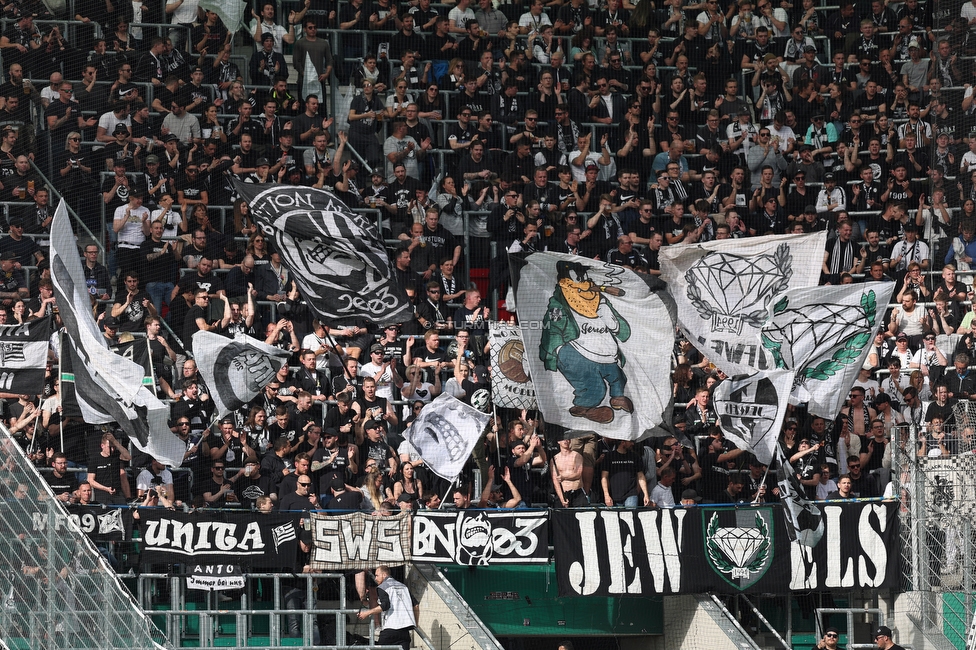 Rapid Wien - Sturm Graz
Oesterreichische Fussball Bundesliga, 28. Runde, SK Rapid Wien - SK Sturm Graz, Weststadion Wien, 24.04.2022. 

Foto zeigt Fans von Sturm
