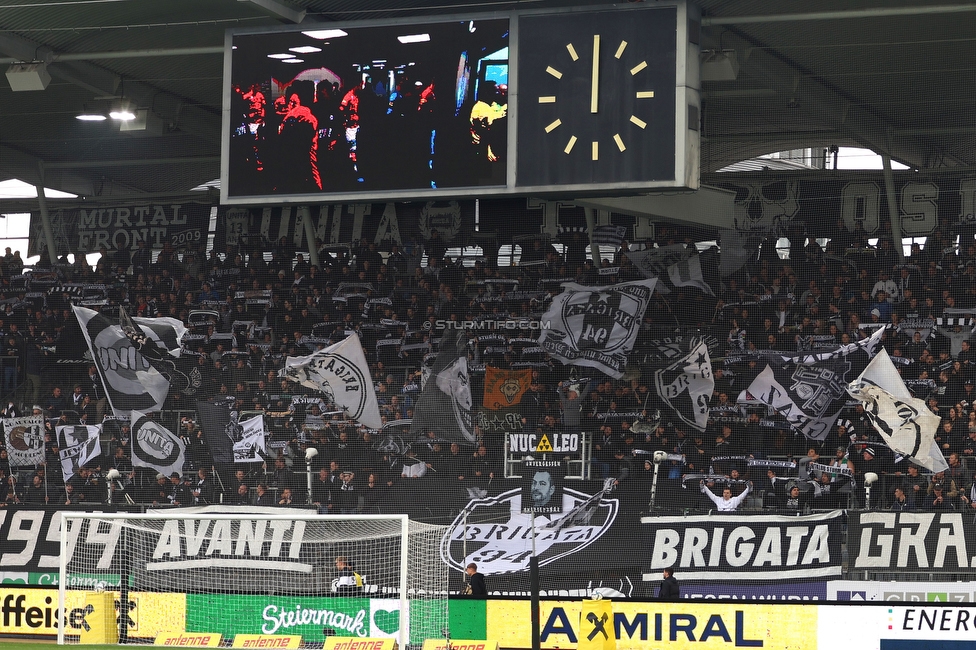 Sturm Graz - RB Salzburg
Oesterreichische Fussball Bundesliga, 29. Runde, SK Sturm Graz - FC RB Salzburg, Stadion Liebenau Graz, 27.04.2022. 

Foto zeigt Fans von Sturm
