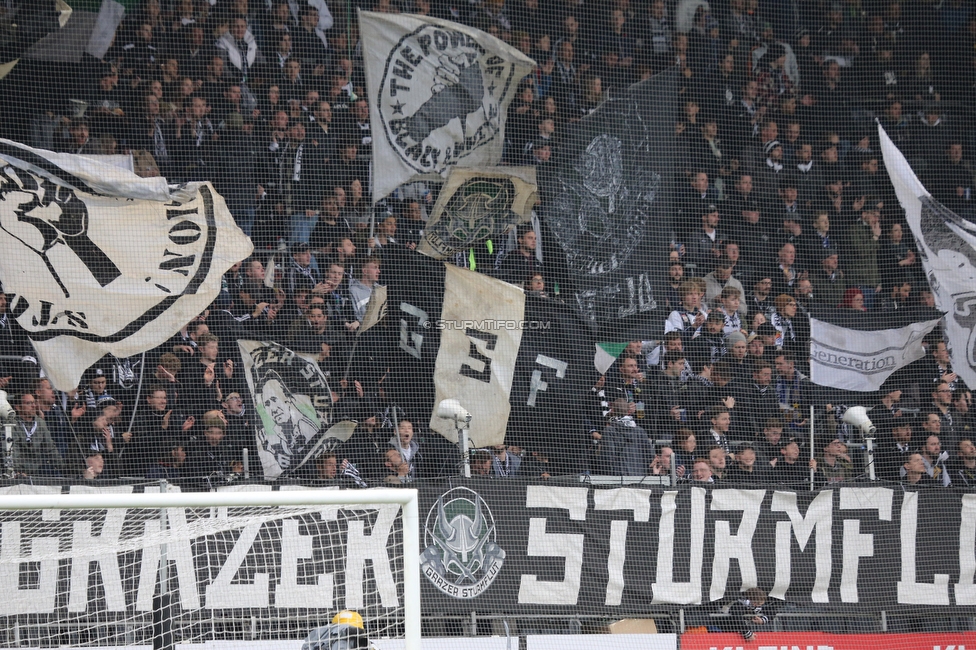 Sturm Graz - RB Salzburg
Oesterreichische Fussball Bundesliga, 29. Runde, SK Sturm Graz - FC RB Salzburg, Stadion Liebenau Graz, 27.04.2022. 

Foto zeigt Fans von Sturm
Schlüsselwörter: sturmflut