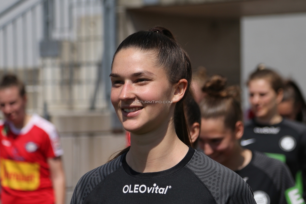 Sturm Damen - Bergheim
OEFB Frauen Bundesliga, 15. Runde, SK Sturm Graz Damen - FC Bergheim, Trainingszentrum Messendorf, Graz, 30.04.2022. 

Foto zeigt Anna Malle (Sturm Damen)
