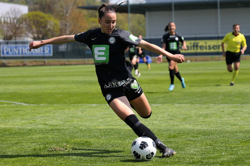 Sturm Damen - Bergheim
OEFB Frauen Bundesliga, 15. Runde, SK Sturm Graz Damen - FC Bergheim, Trainingszentrum Messendorf, Graz, 30.04.2022. 

Foto zeigt Andrea Glibo (Sturm Damen)
