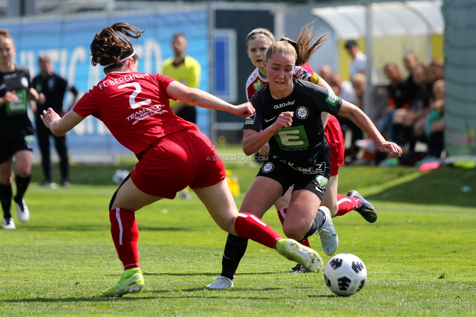 Sturm Damen - Bergheim
OEFB Frauen Bundesliga, 15. Runde, SK Sturm Graz Damen - FC Bergheim, Trainingszentrum Messendorf, Graz, 30.04.2022. 

Foto zeigt Anna Maria Wirnsberger (Sturm Damen)
