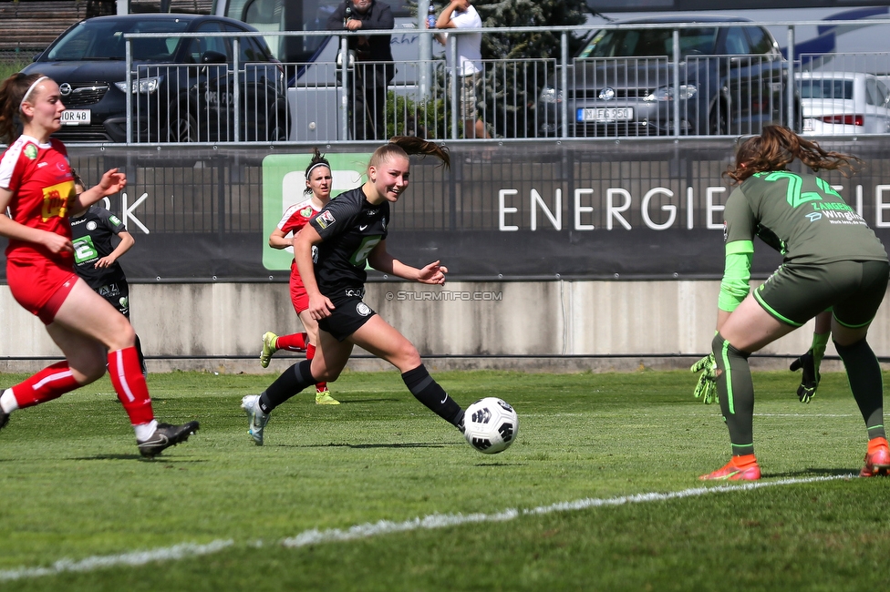 Sturm Damen - Bergheim
OEFB Frauen Bundesliga, 15. Runde, SK Sturm Graz Damen - FC Bergheim, Trainingszentrum Messendorf, Graz, 30.04.2022. 

Foto zeigt Anna Maria Wirnsberger (Sturm Damen)
