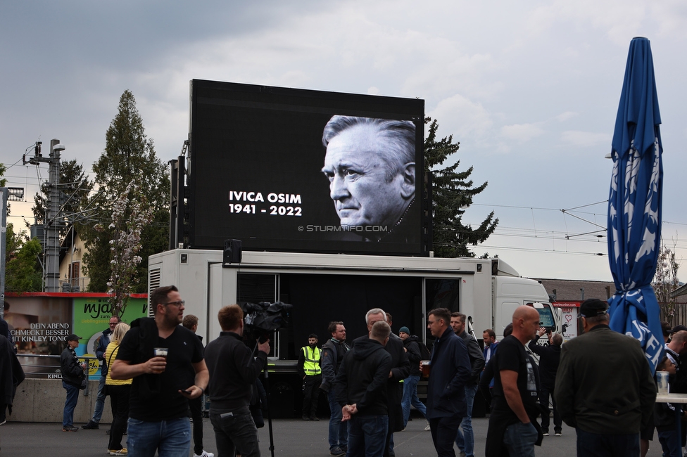 Gedenkfeier Ivica Osim
SK Sturm Graz Gedenkfeier Ivica Osim, Stadion Liebenau Graz, 04.05.2022.

Foto zeigt Fans von Sturm
