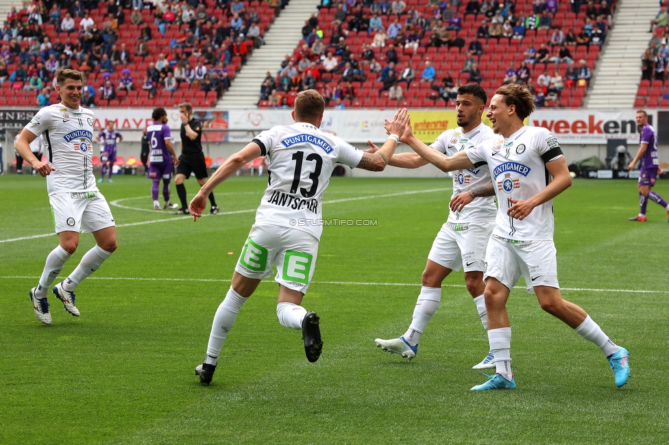 Klagenfurt - Sturm Graz
Oesterreichische Fussball Bundesliga, 30. Runde, SK Austria Klagenfurt - SK Sturm Graz, Woerthersee Stadion Klagenfurt, 08.05.2022. 

Foto zeigt Ivan Ljubic (Sturm), Jakob Jantscher (Sturm), Jusuf Gazibegovic (Sturm) und Luca Kronberger (Sturm)
Schlüsselwörter: torjubel