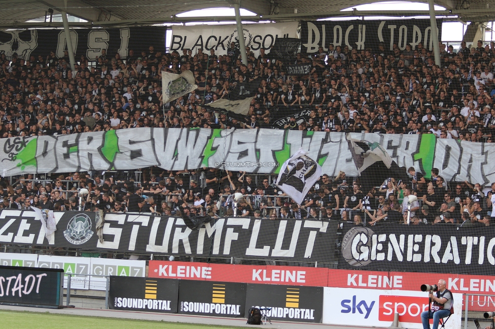 Sturm Graz - Wolfsberg
Oesterreichische Fussball Bundesliga, 31. Runde, SK Sturm Graz - Wolfsberger AC, Stadion Liebenau Graz, 15.05.2022. 

Foto zeigt Fans von Sturm mit einem Spruchband
Schlüsselwörter: werder sturmflut