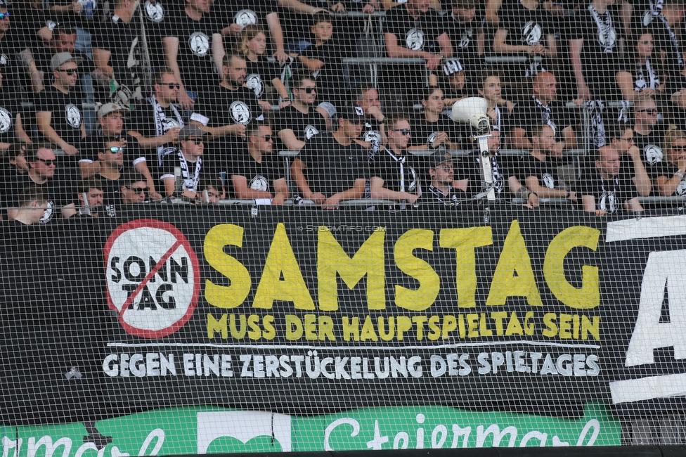 Sturm Graz - Wolfsberg
Oesterreichische Fussball Bundesliga, 31. Runde, SK Sturm Graz - Wolfsberger AC, Stadion Liebenau Graz, 15.05.2022. 

Foto zeigt Fans von Sturm mit einem Spruchband
Schlüsselwörter: samstag