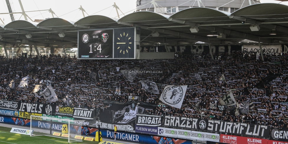 Sturm Graz - Wolfsberg
Oesterreichische Fussball Bundesliga, 31. Runde, SK Sturm Graz - Wolfsberger AC, Stadion Liebenau Graz, 15.05.2022. 

Foto zeigt Fans von Sturm
Schlüsselwörter: schals