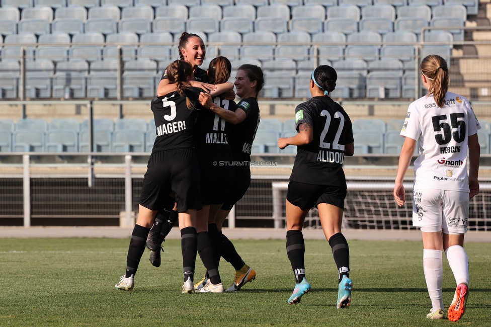 Sturm Damen - Neulengbach
OEFB Frauen Bundesliga, 17. Runde, SK Sturm Graz Damen - USV Neulengbach, Stadion Liebenau Graz, 20.05.2022. 

Foto zeigt Julia Magerl (Sturm Damen), Andrea Glibo (Sturm Damen), Anna Malle (Sturm Damen) und Marie-Yasmine Alidou (Sturm Damen)
Schlüsselwörter: torjubel