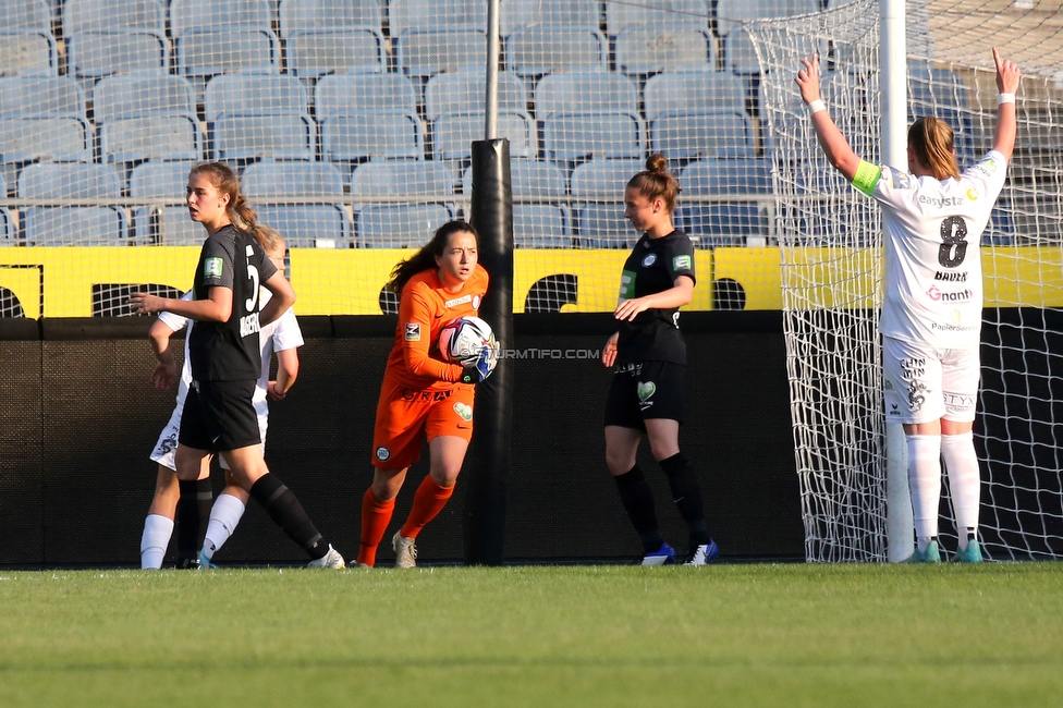 Sturm Damen - Neulengbach
OEFB Frauen Bundesliga, 17. Runde, SK Sturm Graz Damen - USV Neulengbach, Stadion Liebenau Graz, 20.05.2022. 

Foto zeigt Vanessa Gritzner (Sturm Damen)
