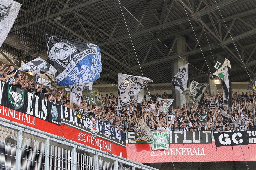 Austria Wien - Sturm Graz
Oesterreichische Fussball Bundesliga, 32 Runde, FK Austria Wien - SK Sturm Graz, Franz Horr Stadion Wien, 21.05.2022. 

Foto zeigt Fans von Sturm
Schlüsselwörter: sturmflut brigata