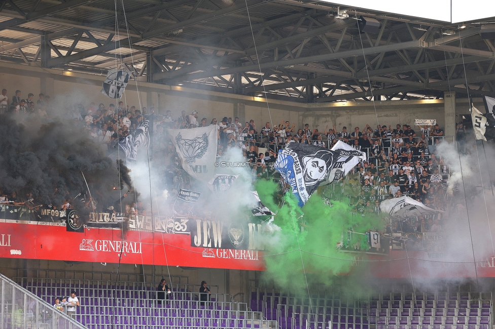 Austria Wien - Sturm Graz
Oesterreichische Fussball Bundesliga, 32 Runde, FK Austria Wien - SK Sturm Graz, Franz Horr Stadion Wien, 21.05.2022. 

Foto zeigt Fans von Sturm mit einer Choreografie
Schlüsselwörter: pyrotechnik