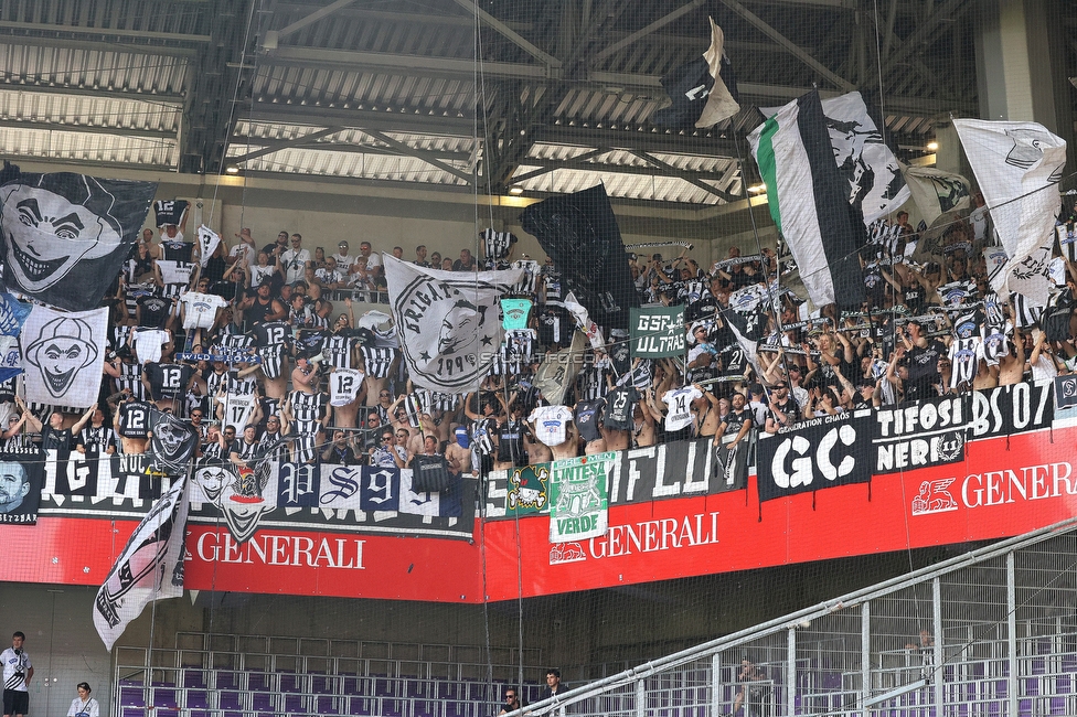 Austria Wien - Sturm Graz
Oesterreichische Fussball Bundesliga, 32 Runde, FK Austria Wien - SK Sturm Graz, Franz Horr Stadion Wien, 21.05.2022. 

Foto zeigt Fans von Sturm
