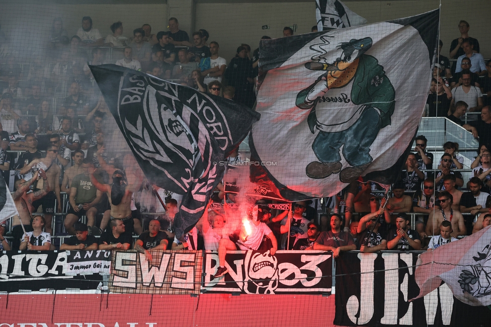 Austria Wien - Sturm Graz
Oesterreichische Fussball Bundesliga, 32 Runde, FK Austria Wien - SK Sturm Graz, Franz Horr Stadion Wien, 21.05.2022. 

Foto zeigt Fans von Sturm
