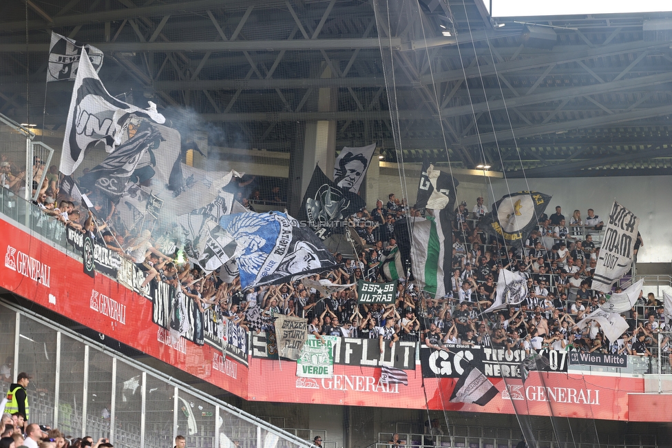 Austria Wien - Sturm Graz
Oesterreichische Fussball Bundesliga, 32 Runde, FK Austria Wien - SK Sturm Graz, Franz Horr Stadion Wien, 21.05.2022. 

Foto zeigt Fans von Sturm
