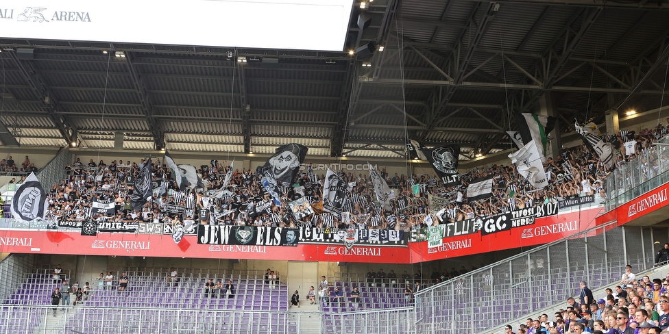 Austria Wien - Sturm Graz
Oesterreichische Fussball Bundesliga, 32 Runde, FK Austria Wien - SK Sturm Graz, Franz Horr Stadion Wien, 21.05.2022. 

Foto zeigt Fans von Sturm
