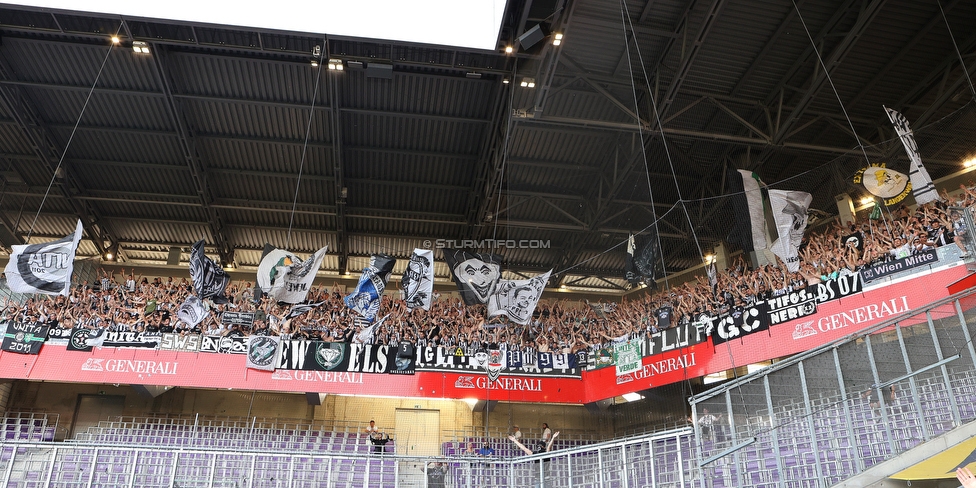 Austria Wien - Sturm Graz
Oesterreichische Fussball Bundesliga, 32 Runde, FK Austria Wien - SK Sturm Graz, Franz Horr Stadion Wien, 21.05.2022. 

Foto zeigt Fans von Sturm
