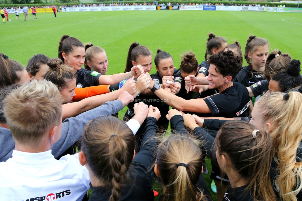 Horn - Sturm Damen
OEFB Frauen Cup, Halbfinale, SV Horn - SK Sturm Graz Damen, Trainingszentrum Horn Platz III, 26.05.2022. 

Foto zeigt die Mannschaft der Sturm Damen
