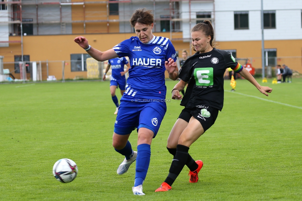 Horn - Sturm Damen
OEFB Frauen Cup, Halbfinale, SV Horn - SK Sturm Graz Damen, Trainingszentrum Horn Platz III, 26.05.2022. 

Foto zeigt Annabel Schasching (Sturm Damen)
